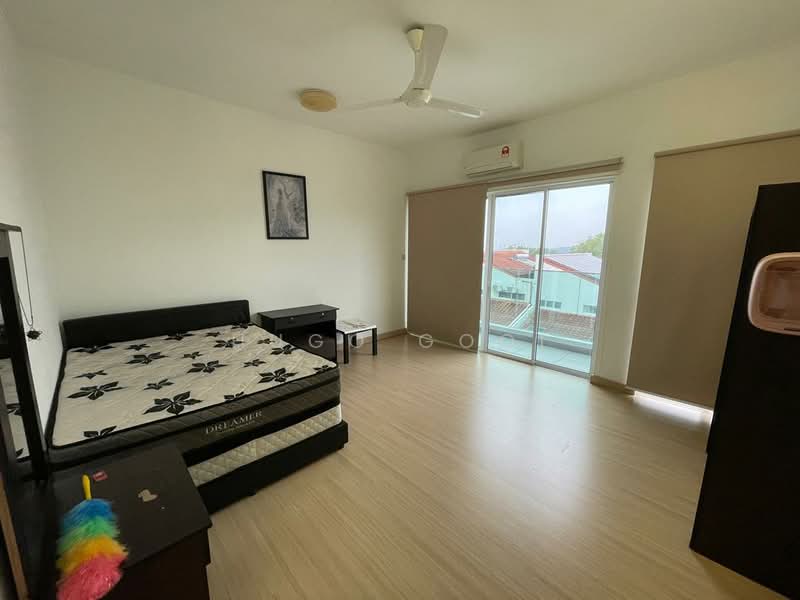Bungalow for Rent in Cheras (Kuala Lumpur) - Hugo Gooi - Bedroom - PropertyGuru.com.my