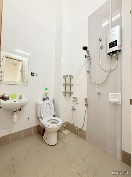 2-storey Terraced House for Sale in Setia Alam (Selangor) - Ryan . - Bathroom - PropertyGuru.com.my