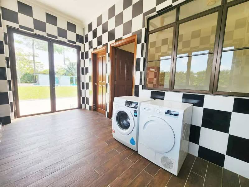 Rumah Banglo untuk Disewa di Leisure Farm (Gelang Patah) - Heston Lai - Interior - PropertyGuru.com.my