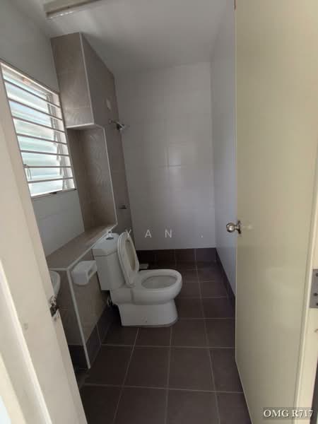 Rumah Kluster untuk Dijual di Setia Alam (Selangor) - Ryan . - Bathroom - PropertyGuru.com.my