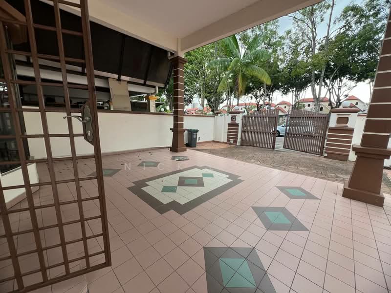 Rumah Berkembar untuk Disewa di Taman Pelangi Indah (Ulu Tiram) - Nick Low - Exterior - PropertyGuru.com.my