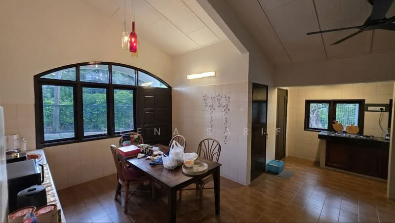 Bungalow for Rent in Petaling Jaya (Selangor) - Reena Sarif - Kitchen - PropertyGuru.com.my