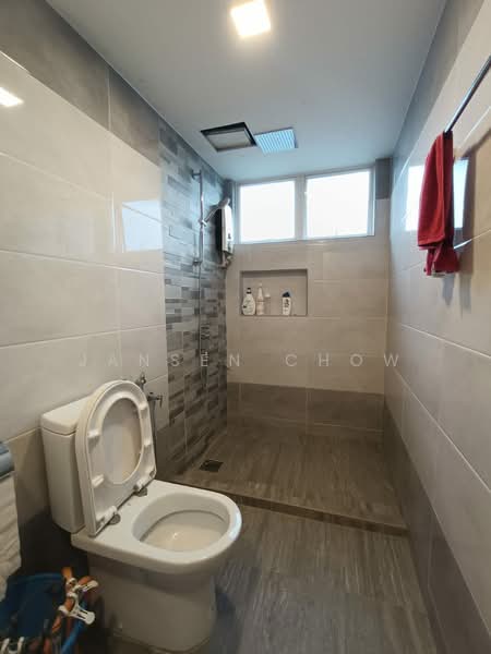 Condominium for Sale at Seri Mas Condominium - Jansen Chow - Bathroom - PropertyGuru.com.my