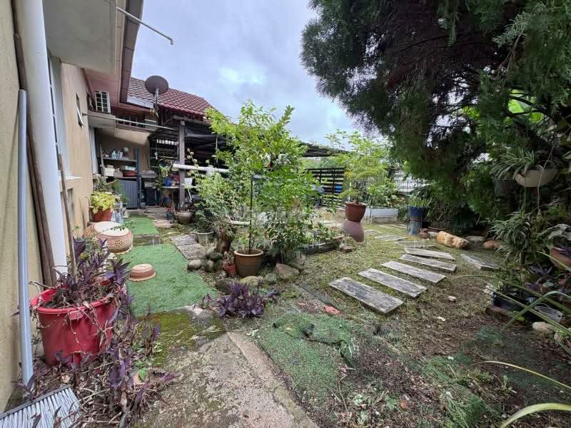 Rumah Banglo untuk Dijual di Seksyen 30 (Shah Alam) - Lukman Hakim - PropertyGuru.com.my
