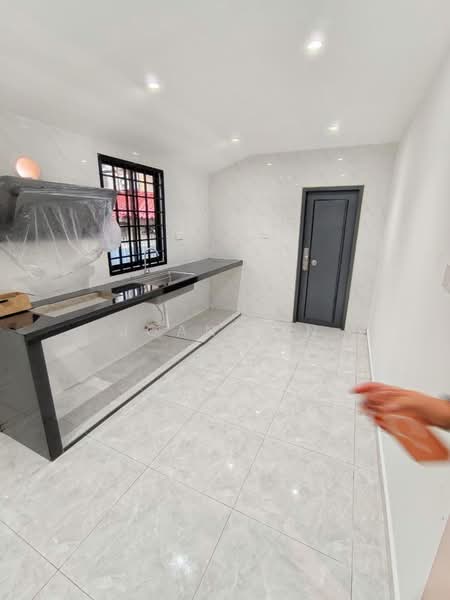 1-storey Terraced House for Sale in Taman Pelangi (Johor Bahru) - Joan Sin - PropertyGuru.com.my