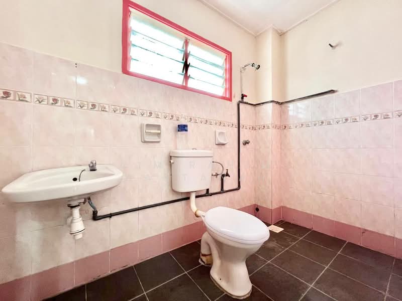 2-storey Terraced House for Sale in Taman Pelangi Semenyih (Semenyih) - AimiRahim Hartanah - PropertyGuru.com.my
