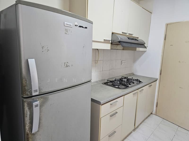 Condominium for Sale at Miami Green - Jenny Leong - Kitchen - PropertyGuru.com.my