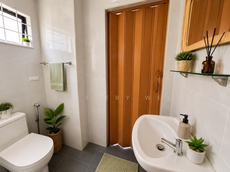 Rumah Teres untuk Dijual di Taman Merdeka Jaya (Batu Berendam) - Geoffery Wee - Bathroom - PropertyGuru.com.my