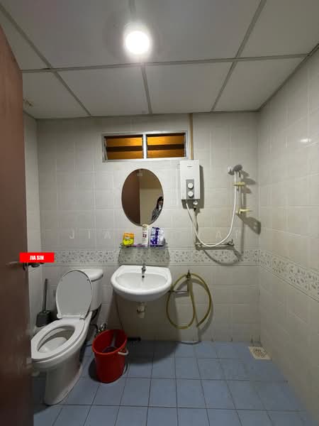 Condominium for Rent at Putra Place Condominium - Jiasin Yap - Bathroom - PropertyGuru.com.my