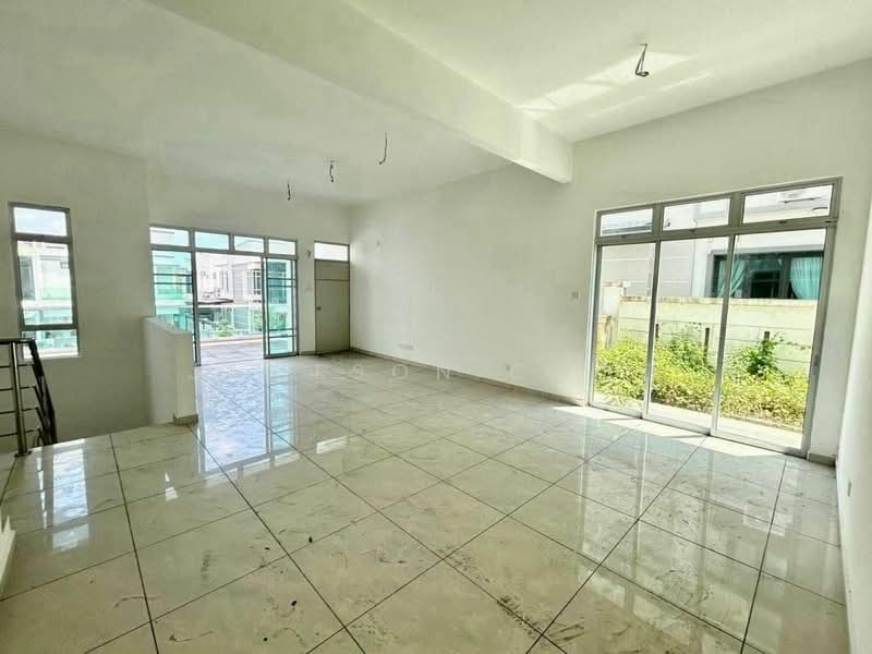 Cluster House for Sale in Setia Tropika (Johor Bahru) - Jameson Choo - PropertyGuru.com.my