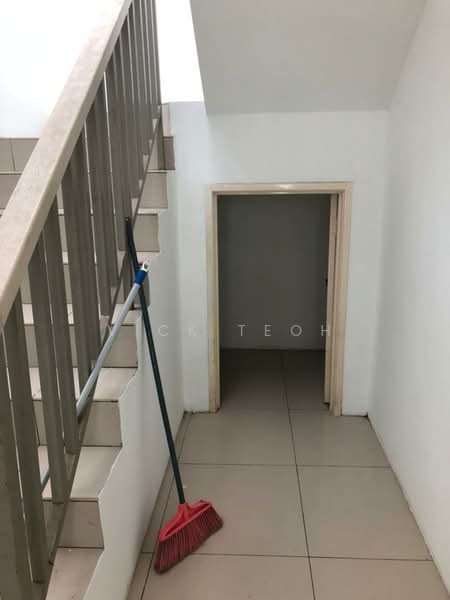 2-storey Terraced House for Rent in Batu Maung (Penang) - Vick Teoh - Corridor - PropertyGuru.com.my
