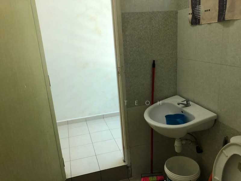 2-storey Terraced House for Rent in Batu Maung (Penang) - Vick Teoh - Bathroom - PropertyGuru.com.my