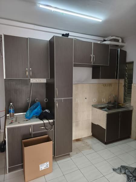 Pangsapuri untuk Disewa di Lumayan Apartment (Bdr Tasik Permaisuri) - Scott Neoh - Kitchen - PropertyGuru.com.my