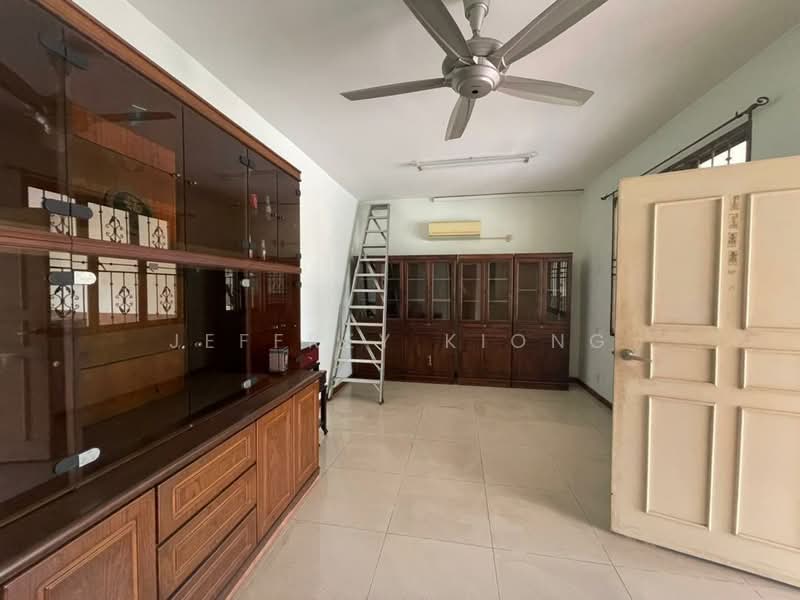 Semi-Detached House for Sale in Austin (Johor Bahru) - Jeffrey Kiong - Living Room - PropertyGuru.com.my