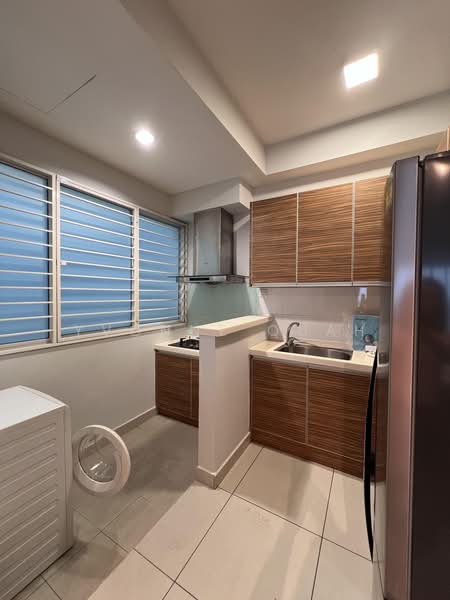 Kondominium untuk Disewa di Zenith Residences - Yvonne Quah - Kitchen - PropertyGuru.com.my