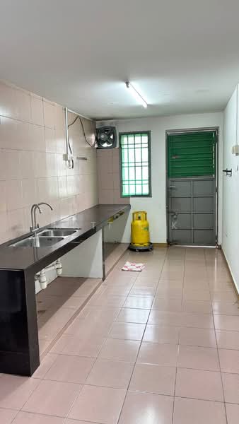 Rumah Teres 1 Tingkat untuk Disewa di Bukit Indah (Iskandar Puteri (Nusajaya)) - Matt Kek - Kitchen - PropertyGuru.com.my
