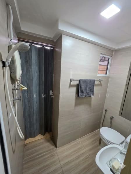 Condominium for Sale at Villa Putra - Lukman Hakim - Bathroom - PropertyGuru.com.my