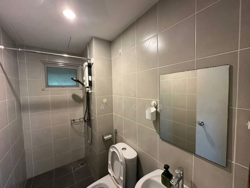 Kondominium untuk Disewa di The Peak Residences - Jia Yong - Bathroom - PropertyGuru.com.my