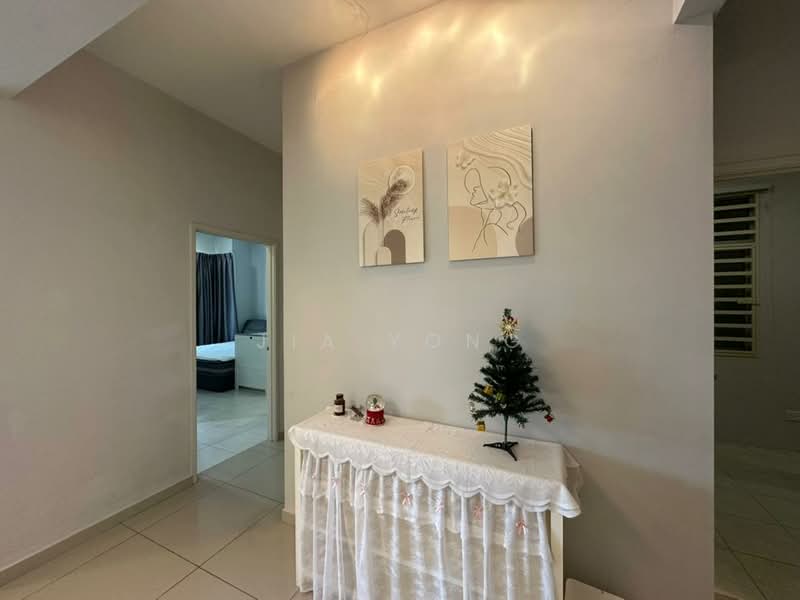 Kondominium untuk Disewa di The Peak Residences - Jia Yong - Corridor - PropertyGuru.com.my