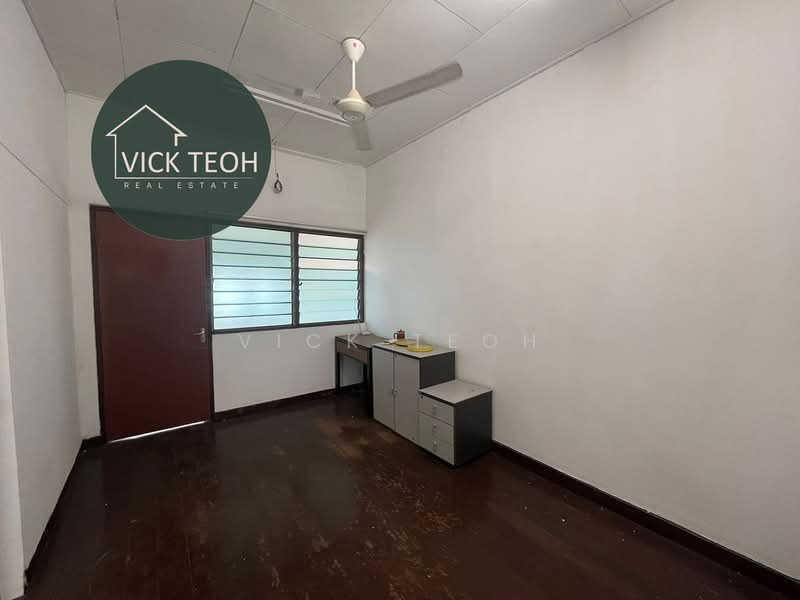 Rumah Teres 2 Tingkat untuk Disewa di Jelutong (Penang) - Vick Teoh - Bedroom - PropertyGuru.com.my