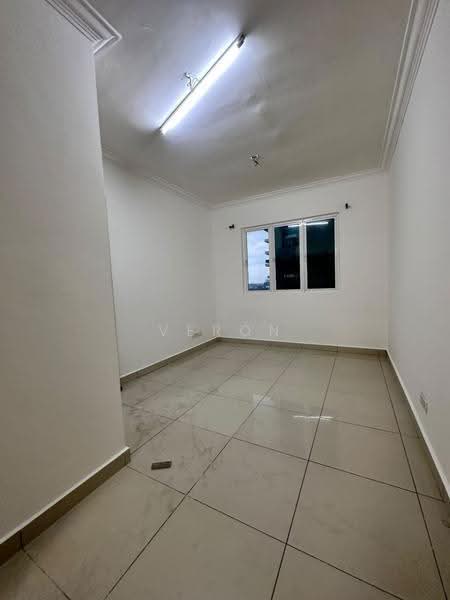 Condominium for Sale at The Regina - Veron - Interior - PropertyGuru.com.my