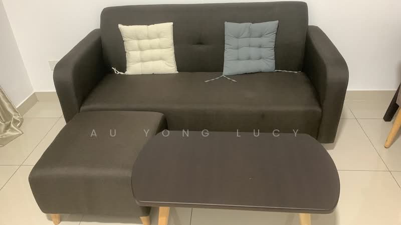 Servis Apartment untuk Disewa di Country Garden Central Park - Au Yong Lucy - Living Room - PropertyGuru.com.my