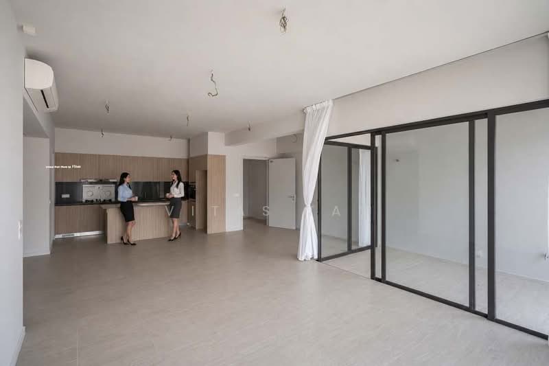 Kondominium untuk Dijual di Utamara Boutique Residences - Vitas Tan - Kitchen - PropertyGuru.com.my