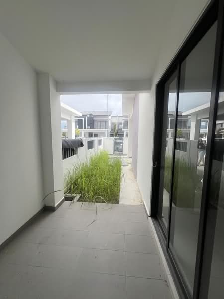 Rumah Teres 2 Tingkat untuk Dijual di Telok Panglima Garang (Selangor) - Miki You - Exterior - PropertyGuru.com.my