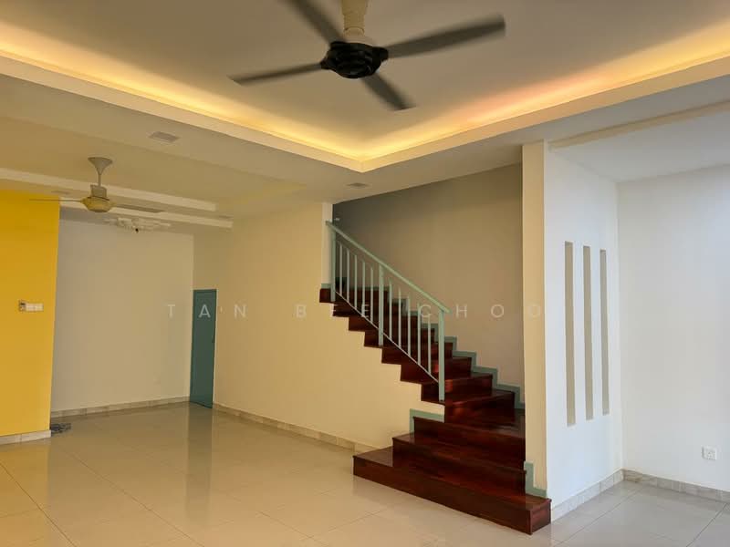 Rumah Teres untuk Disewa di Bandar Bukit Puchong (Puchong) - Tan Bee Choo - Living Room - PropertyGuru.com.my