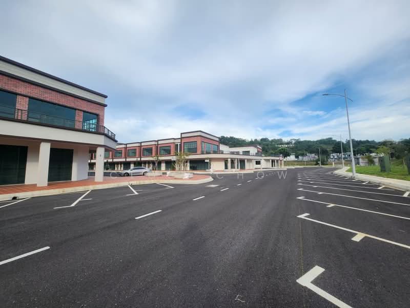 Shop / Office for Rent in Seremban 2 (Negeri Sembilan) - Cloie Chow - Exterior - PropertyGuru.com.my