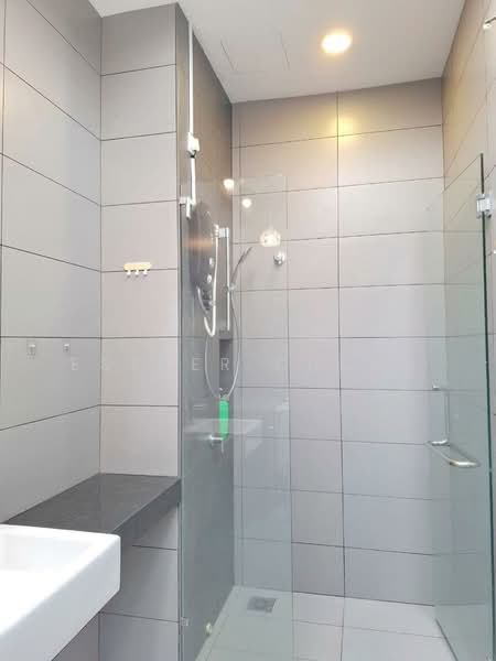 Rumah Bandar untuk Disewa di 16 Sierra (Puchong) - Esther Cheah - Bathroom - PropertyGuru.com.my