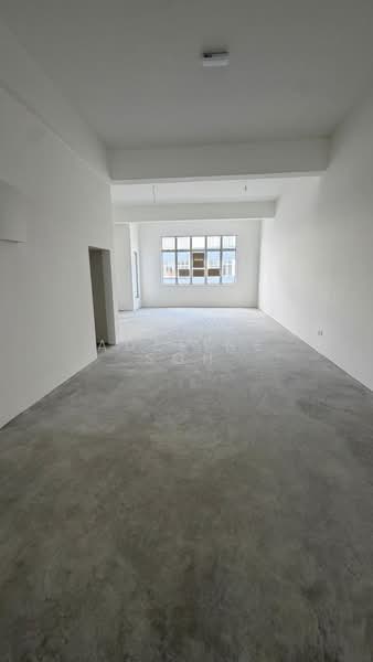 Shop for Rent in Bandar Indahpura (Kulai) - Adeline Soh - Interior - PropertyGuru.com.my