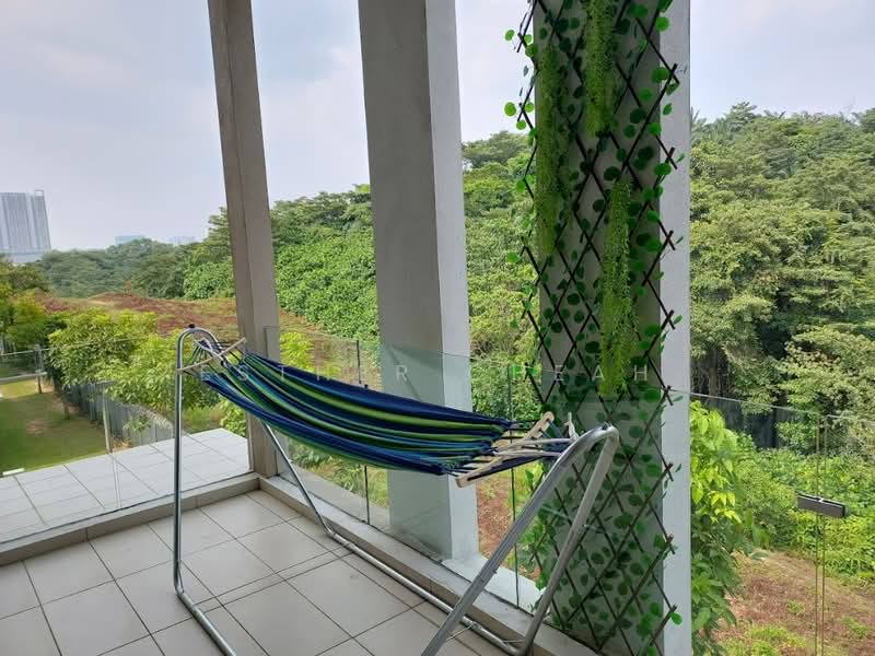 Rumah Bandar untuk Disewa di 16 Sierra (Puchong) - Esther Cheah - Balcony - PropertyGuru.com.my