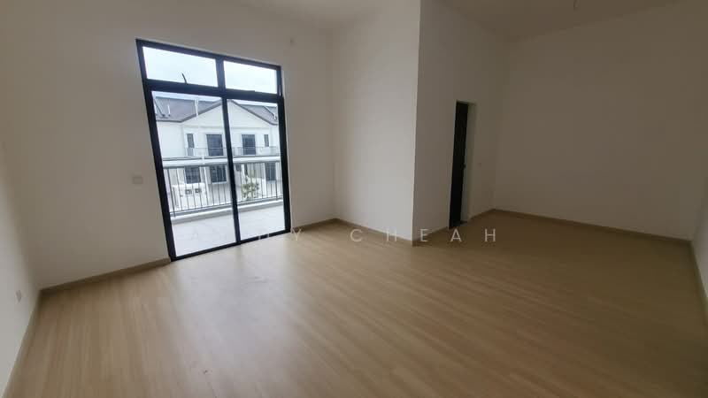 Cluster House for Sale in Eco Botanic (Iskandar Puteri (Nusajaya)) - Andy Cheah - Balcony - PropertyGuru.com.my
