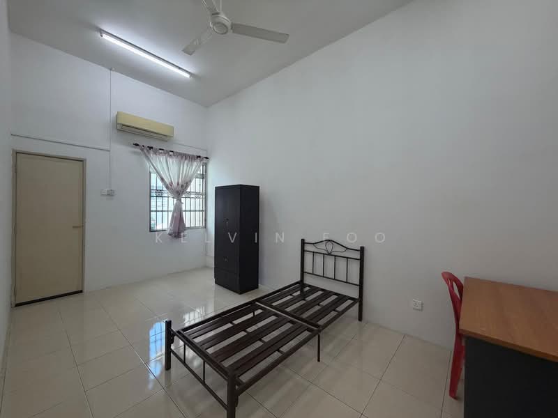 2-storey Terraced House for Sale in Kampar (Perak) - Kelvin Foo - Bedroom - PropertyGuru.com.my