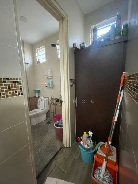 Semi-Detached House for Sale in Seri Kembangan (Selangor) - CY Khoo - Bathroom - PropertyGuru.com.my