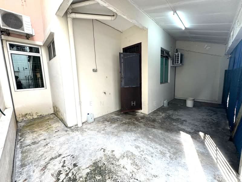 Rumah Teres 2 Tingkat untuk Dijual di Taman Desa Tebrau (Tebrau) - Reny Hee - Exterior - PropertyGuru.com.my