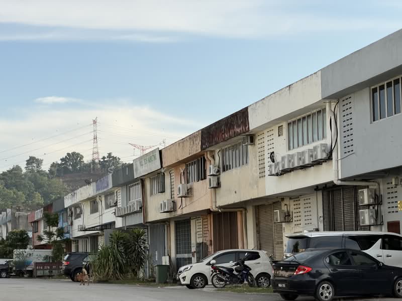 Factory for Rent in Taman Perindustrian Taming Jaya (Balakong) - Sicky Chow - Exterior - PropertyGuru.com.my