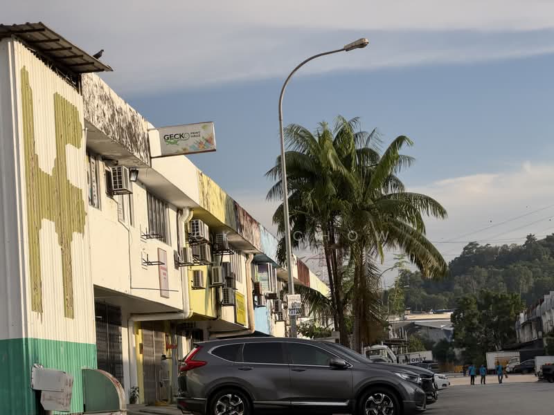 Factory for Rent in Taman Perindustrian Taming Jaya (Balakong) - Sicky Chow - Exterior - PropertyGuru.com.my