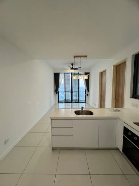 Service Residence for Rent at Avara - Hanson Lau - Kitchen - PropertyGuru.com.my