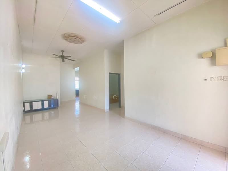 Rumah Teres 1 Tingkat untuk Dijual di Taman Bestari Indah (Ulu Tiram) - Ken Chai - PropertyGuru.com.my