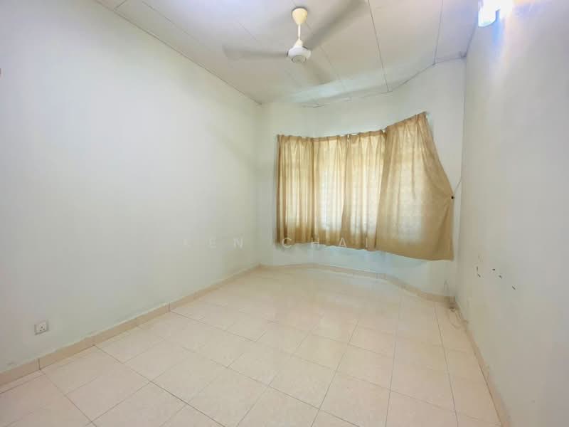 Rumah Teres 1 Tingkat untuk Dijual di Taman Bestari Indah (Ulu Tiram) - Ken Chai - PropertyGuru.com.my