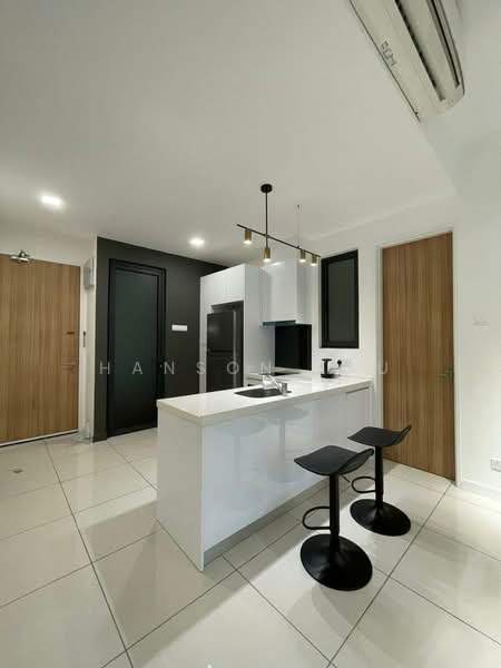 Service Residence for Rent at Avara - Hanson Lau - Kitchen - PropertyGuru.com.my