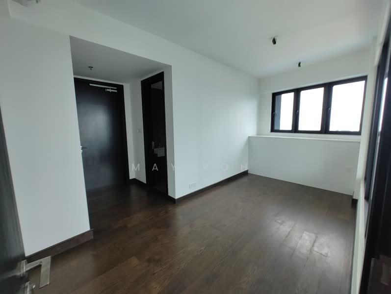 Apartment for Sale at Almas - May Koh - Room - PropertyGuru.com.my