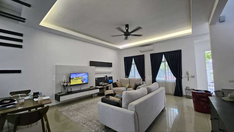 Rumah Teres 2 Tingkat untuk Disewa di Eco Majestic (Semenyih) - Zaidah Ahmad - Living Room - PropertyGuru.com.my