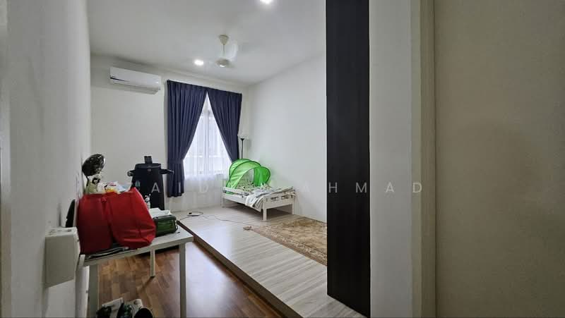 Rumah Teres 2 Tingkat untuk Disewa di Eco Majestic (Semenyih) - Zaidah Ahmad - Bedroom - PropertyGuru.com.my