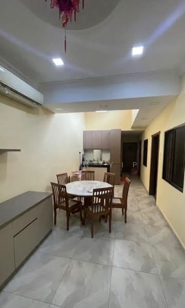 1-storey Terraced House for Sale in Taman Ehsan (Kepong) - Chun Yip - Dining Room - PropertyGuru.com.my
