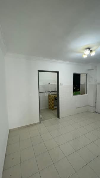 2.5-storey Terraced House for Sale in Taman Sri Sinar (Segambut) - Chun Yip - Kitchen - PropertyGuru.com.my