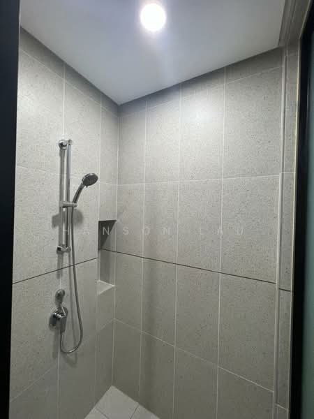 Servis Apartment untuk Disewa di Millerz Square Serviced Residence - Hanson Lau - Bathroom - PropertyGuru.com.my