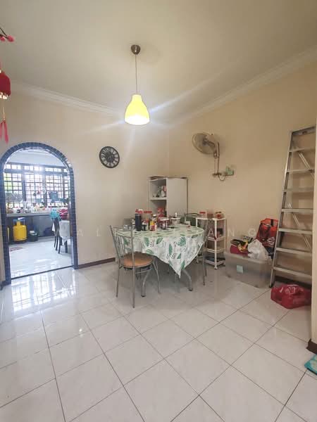 Rumah Teres 2 Tingkat untuk Dijual di Taman Daya (Johor Bahru) - Wallace Ang - PropertyGuru.com.my